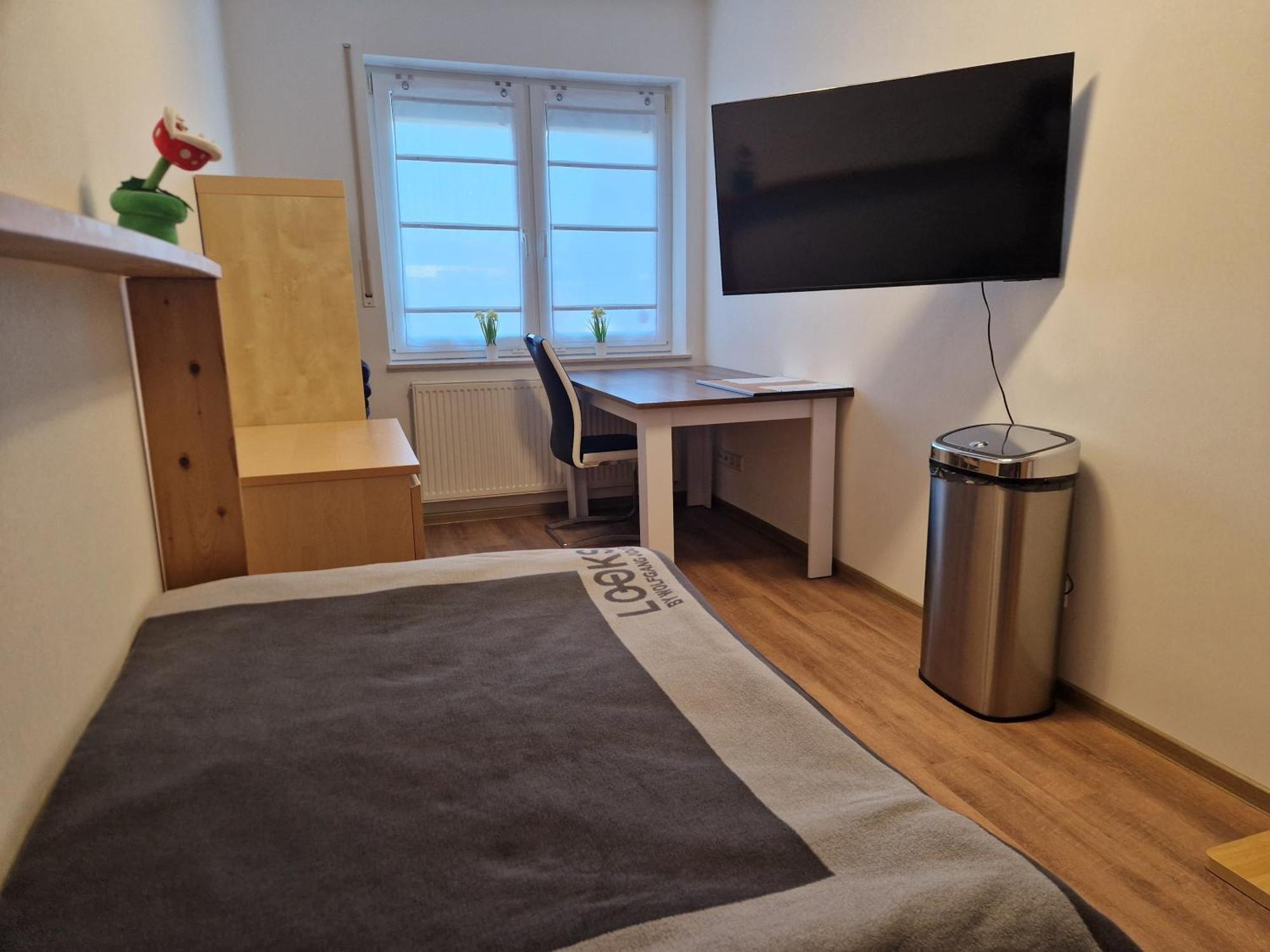 Einzelzimmer In Ruhiger Lage --- Check-In Mit Schluesselkasten Meppen Eksteriør billede